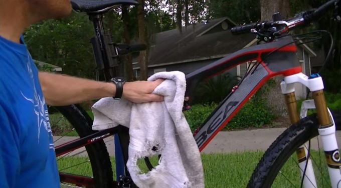 secar bicicleta